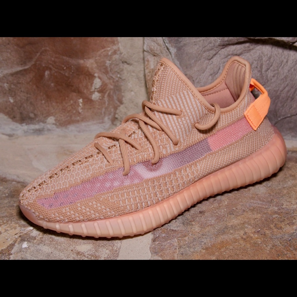 100% Authentic Yeezy 350 V2 Clay Size 9.5